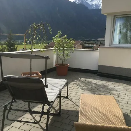 费瑞恩沃宁沃尔德公寓 *